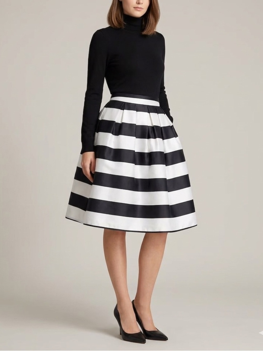 Stunning Black and White A-Line Skirt